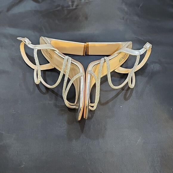 BRAND X2B WOMEN'S ALLYY-5N EMBELLISHED OPEN TOE BLOCK HEEL SANDALS - Picture 15 of 16